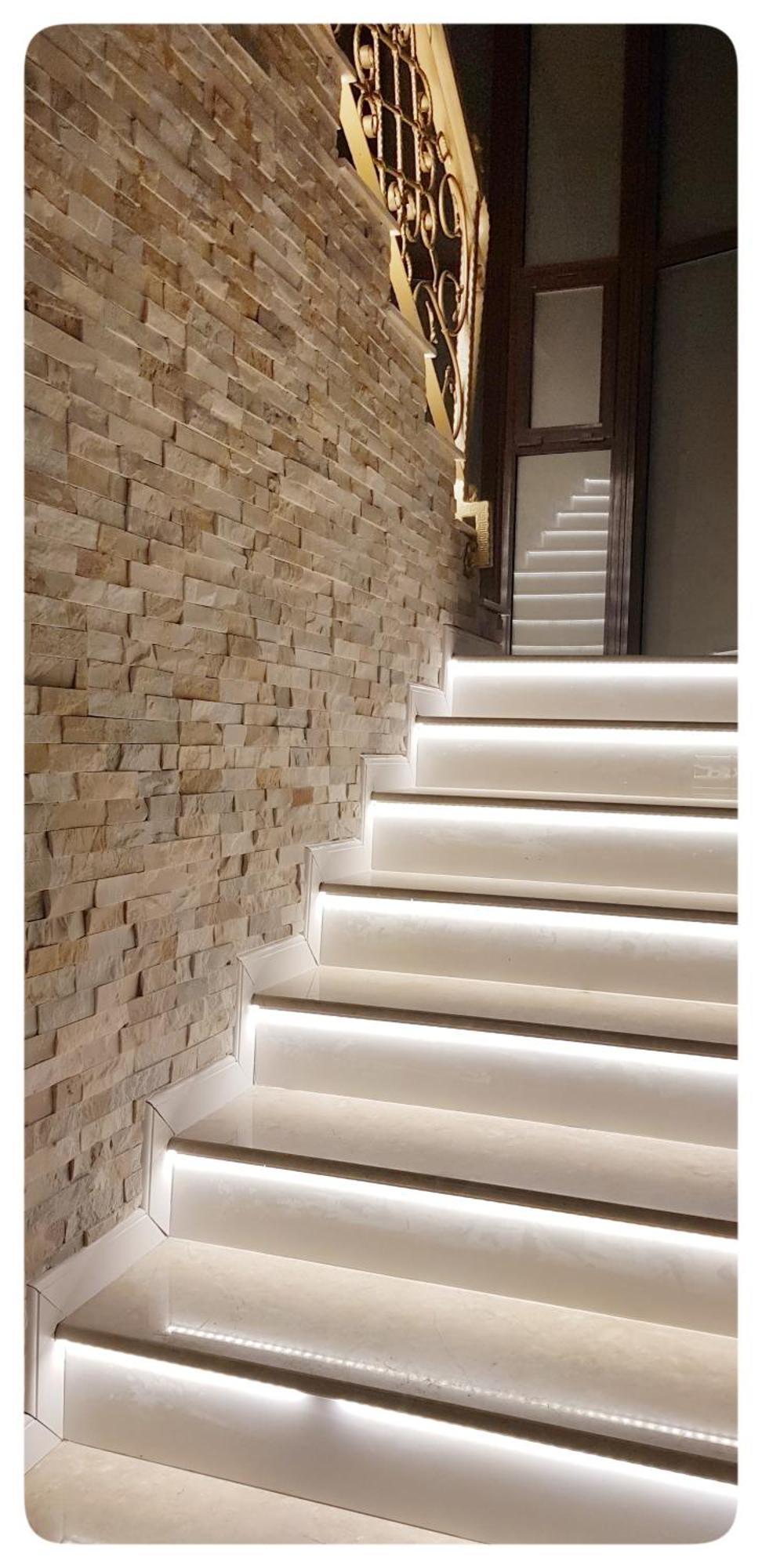 Elania Residence Târgu Jiu Екстериор снимка